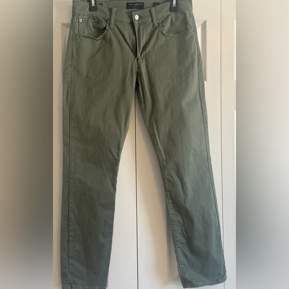 30x30 Men’s Lucky Brand 121 Olive Green Pants - slim straight fit